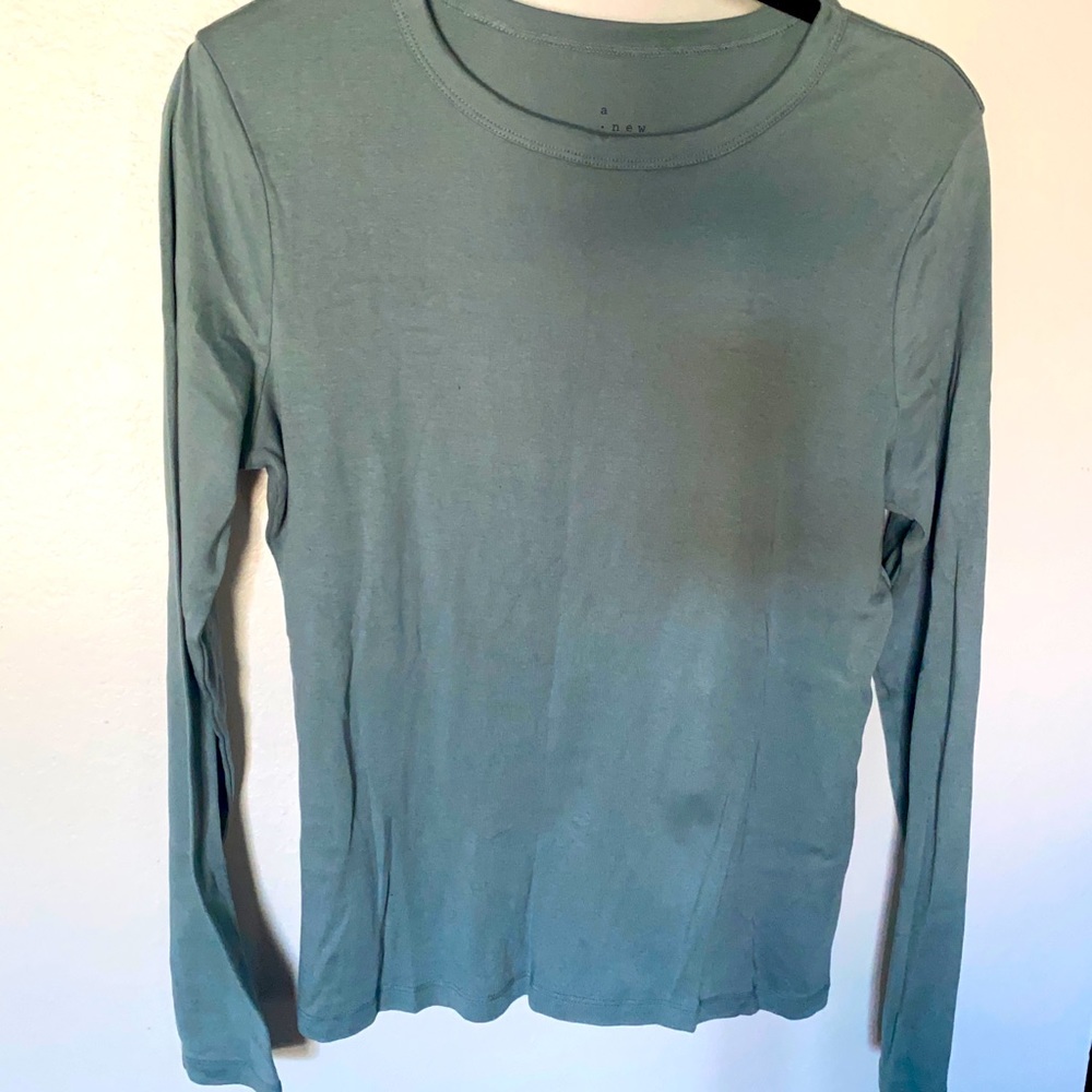 Crew Neck Long Sleeve Tee